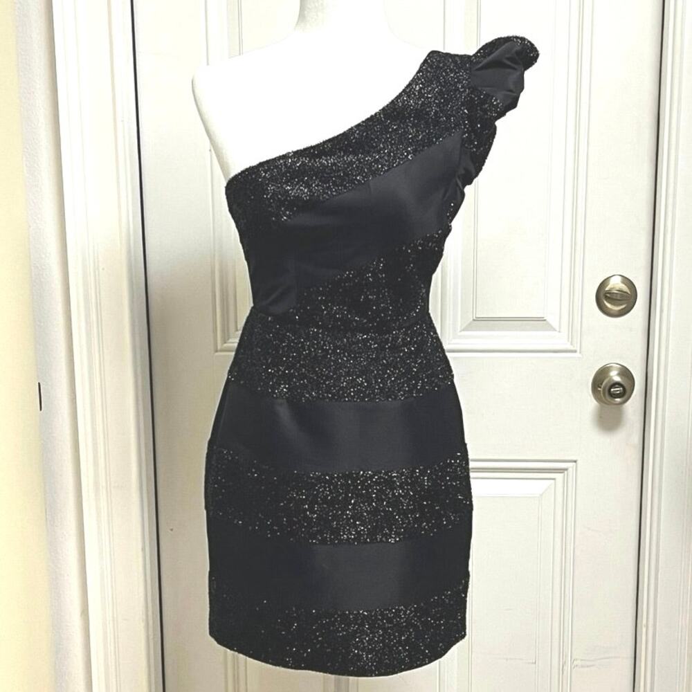 BCBG Max Azria Sz 2 black glitter satin 1 shoulder dress. Sexy prom date dress.